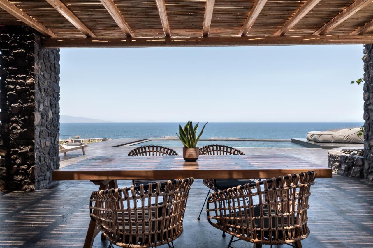 Colombos Beachfront Foinikia  Bagian luar foto